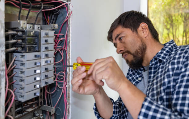 Best Electrical Outlet Repair  in Horseshoe Bend, AR